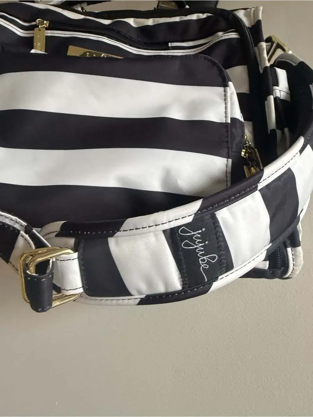 JuJuBe B.F.F. The First Lady Convertible Diaper Bag Black White Gold Luxury Baby